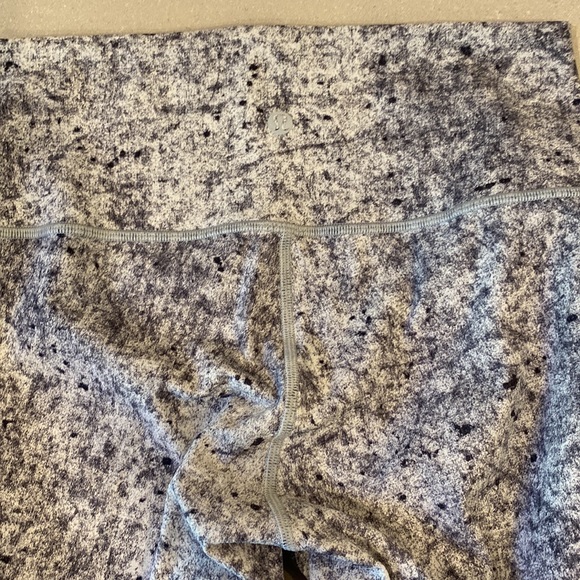 Lululemon Leggings - Picture 4 of 7